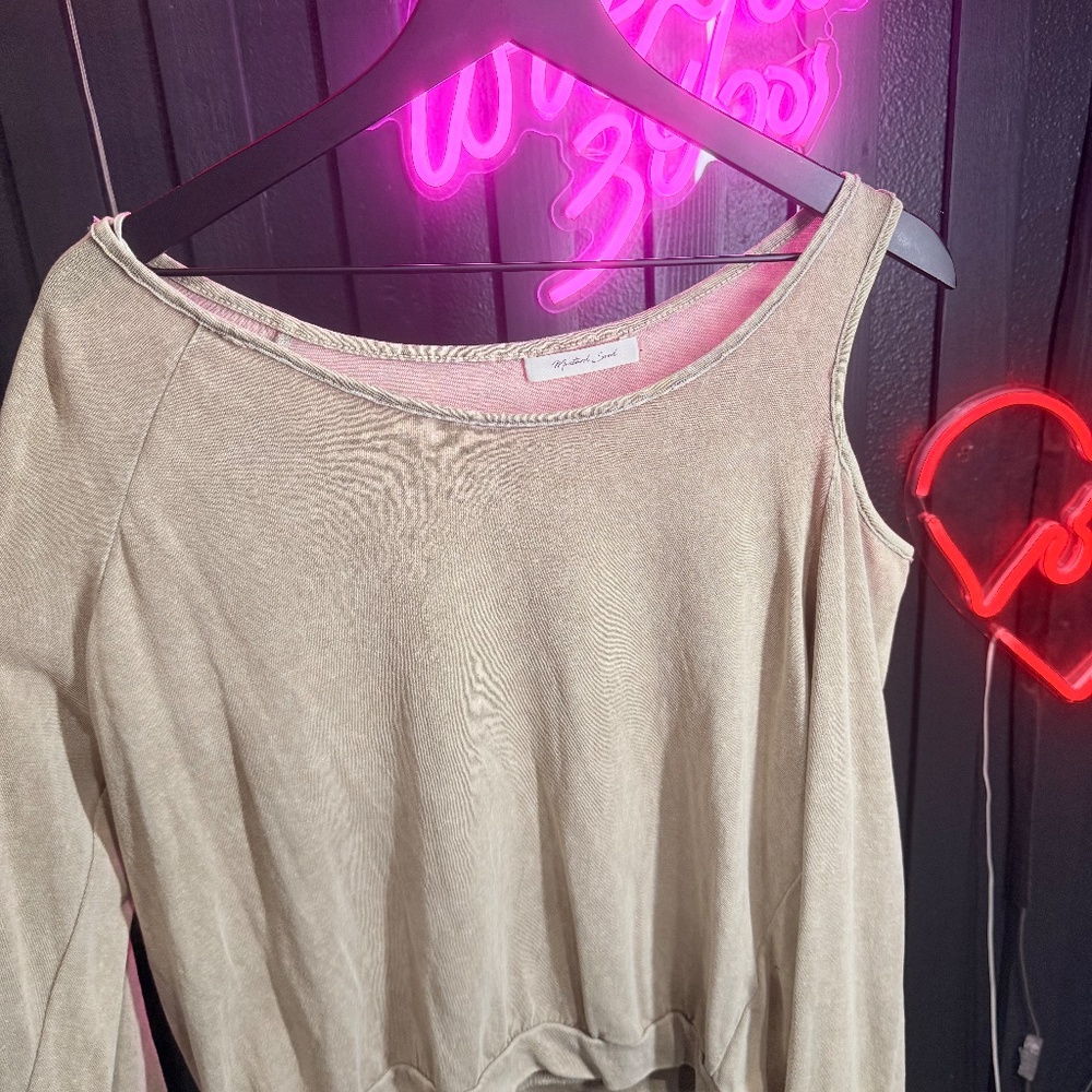 Mustard seed off the shoulder sweatshirt - Picture 13 of 13